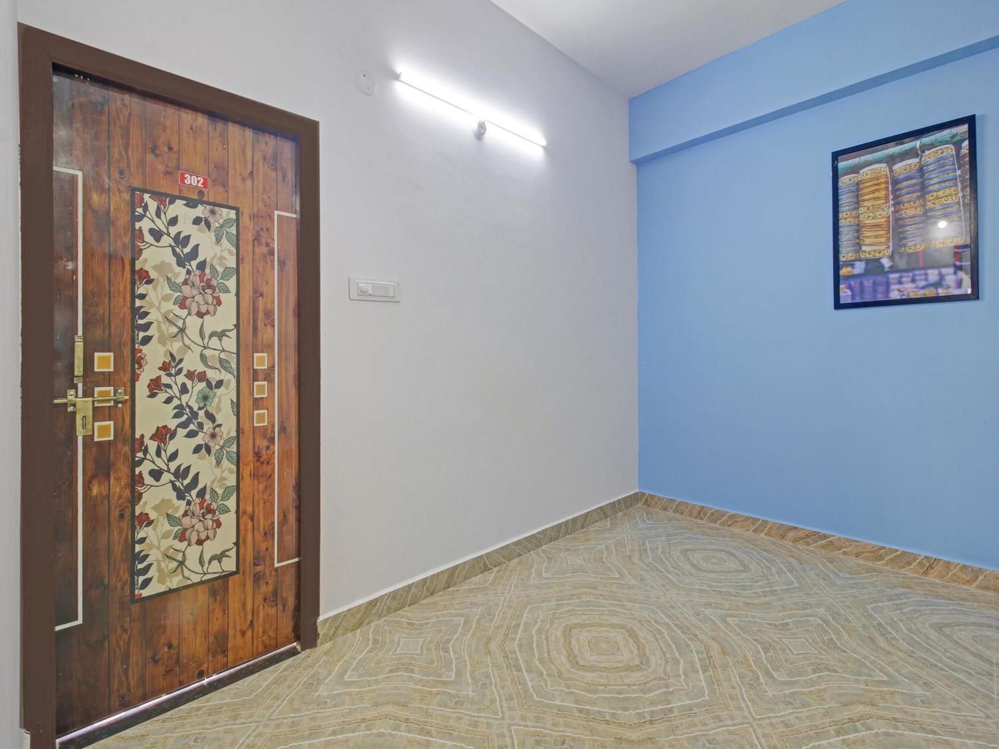 Hotel O Royal Stay Haidar Sahibguda Exterior photo